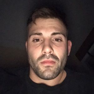 Meet your Posher, Corey